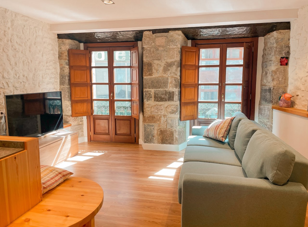 Apartamento G, reforma en piso en Llanes - Asturias