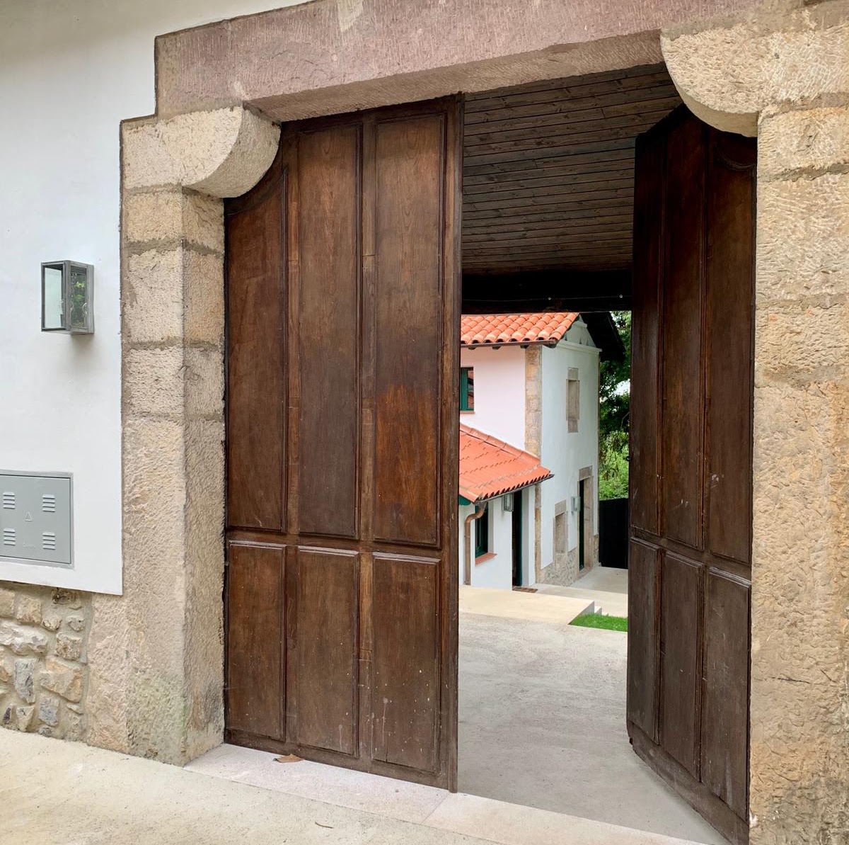 Casa del Carabo, rehabilitación de vivienda unifamiliar en Llanes - Asturias